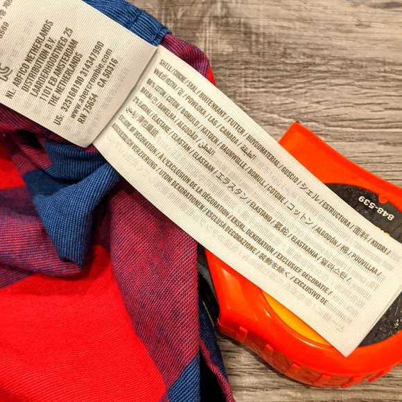 WORN 3X! HOLLISTER SHIRT - Picture 8 of 12